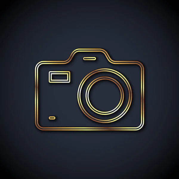 Arany vonal Fényképezőgép ikon elszigetelt fekete háttérrel. Fényképezőgép. Digitális fotózás. Vektor — Stock Vector