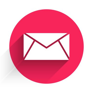 Beyaz E- posta ve e-posta simgesi uzun gölge arkaplanı ile izole edildi. Zarf sembolü e-postası. E- posta kodu. Kırmızı daire düğmesi. Vektör