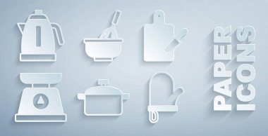 Yemek tenceresi, kesme tahtası ve bıçak, pullar, fırın eldiveni, kâseli mutfak çırpısı ve elektrikli su ısıtıcısı ikonu. Vektör