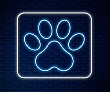 Parlayan neon çizgisi Paw baskı simgesi tuğla duvar arka planında izole edildi. Köpek ya da kedi pençesi izi. Hayvan izleri. Vektör