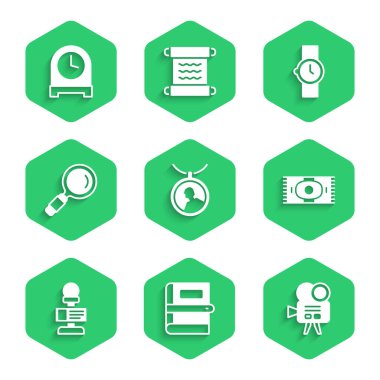 Kolye, kitap, sinema kamerası, klasik halı, mikrofon, büyüteç, kol saati ve antika saat ikonu. Vektör