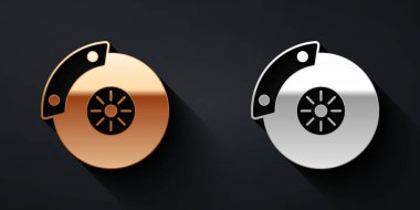 Siyah arka planda izole edilmiş kalibre ikonu olan altın ve gümüş renkli araba fren diski. Uzun gölge tarzı. Vektör