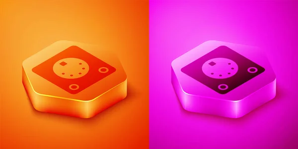 Isometrische Drum machine icoon geïsoleerd op oranje en roze achtergrond. Muziekapparatuur. Hexagon knop. Vector — Stockvector