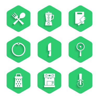 Set bıçağı, kahve makinesi, pizza bıçağı, kızartma tavası, rende, kesme tahtası, et helikopteri ve çapraz çatal kaşığı ikonu. Vektör