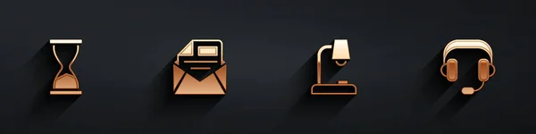 Set Vecchia clessidra, Mail ed e-mail, Lampada da tavolo e icona delle cuffie con lunga ombra. Vettore — Vettoriale Stock
