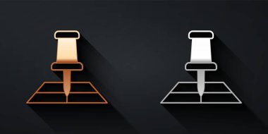 Siyah zemin üzerinde konum belirleyici simgesi olan altın ve gümüş katlanmış harita. Uzun gölge tarzı. Vektör