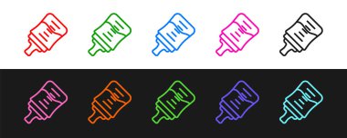 Bebek şişesi simgesi siyah beyaz arka planda izole edildi. Beslenme şişesi simgesi. Süt şişesi tabelası. Vektör