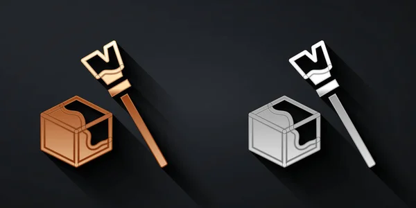 Icono Cubo Isométrico Dorado Plateado Aislado Sobre Fondo Negro Cubos — Vector de stock