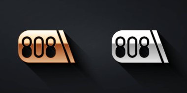 Altın ve gümüş davul makinesi müzik yapımcısı ikonu siyah arka planda izole edildi. Uzun gölge tarzı. Vektör.