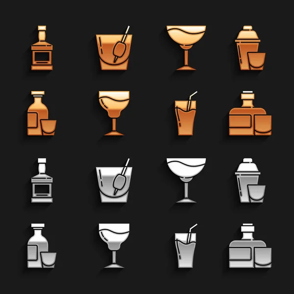 Set Wine Glass Cocktail Shaker Whiskey Bottle Glass Juice Alcohol — Stockvektor