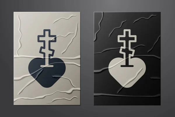 White Religious Cross Heart Icon Isolated Crumpled Paper Background Love —  Vetores de Stock