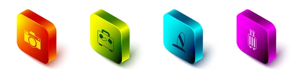 Isometric Photo Camera Suitcase Surfboard Icon 합니다 Vector — 스톡 벡터