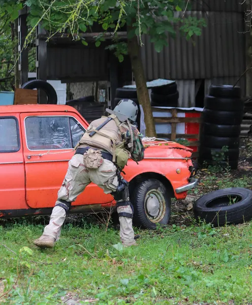 Airsoft Game Kerl Amerikanischer Uniform Während Des Spiels — Stockfoto