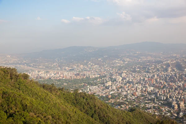 Blick von oben auf die Stadt Caracas. — Stockfoto