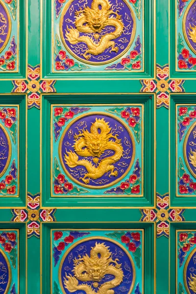 Ceiling of Leng Noei Yi 2 temple — Stock Photo, Image