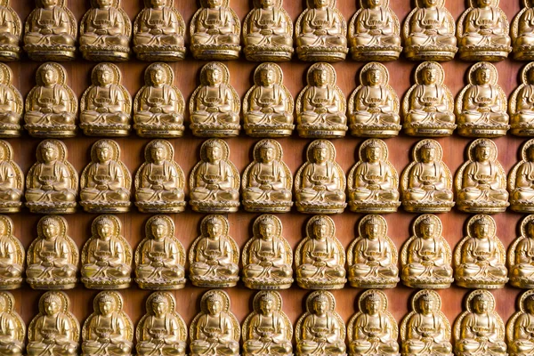 Chainese złoty Budda w leng noei yi 2 świątyni — Zdjęcie stockowe