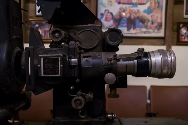 Oude film projector — Stockfoto