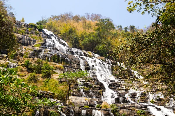 Mae Ya Waterfall, Nam Tok Mae Ya — Stock Photo, Image