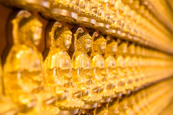 Chainese złoty Budda w leng noei yi 2 świątyni — Zdjęcie stockowe