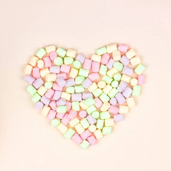 Heart Marshmallows Background Top View Sweets Candy Concept Pastel Color — стоковое фото