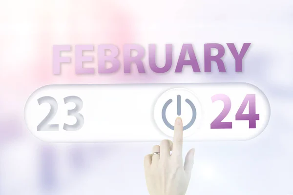 Febrero Día Del Mes Fecha Del Calendario Dedo Mano Cambia —  Fotos de Stock