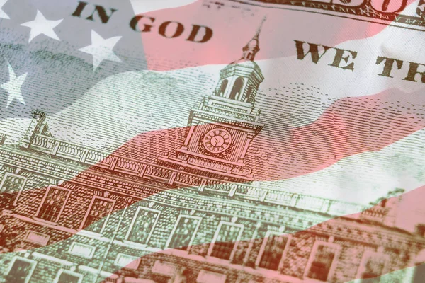 Independence Hall Achterkant 100 Dollar Bankbiljet Met Amerikaanse Vlag Achtergrond — Stockfoto