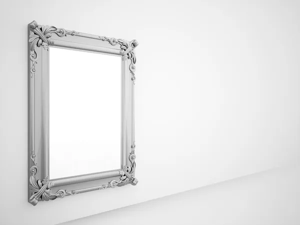 Зеркало с винтажной серебряной рамой — стоковое фото