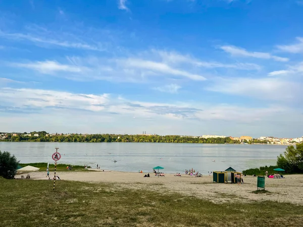 People Relax City Beach River — Stock Photo, Image