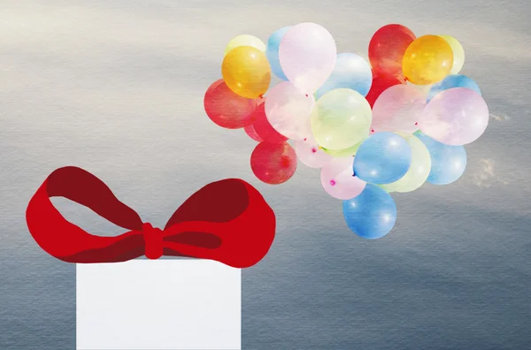 Geburtstagskarte, Luftballons am Himmel — Stockfoto