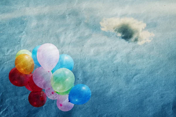 Luftballons in den Himmel, vintage, Textur zerknülltes Papier, vintage — Stockfoto