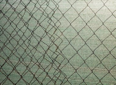 Metal ağ çiti ve sentetik kumaş. Sanayi geçmişi.