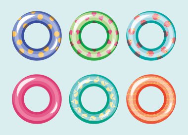 Havuz Yüzüğü Yüzüyor