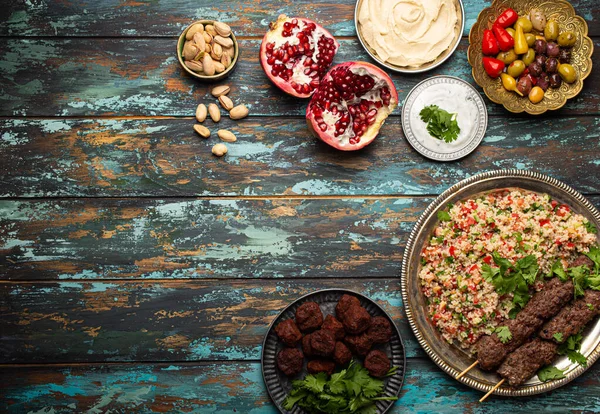 コピースペースの上からアラブトルコ料理 — ストック写真