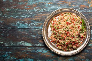 Fotokopi alanından Arap Türk salatası tabuletiName