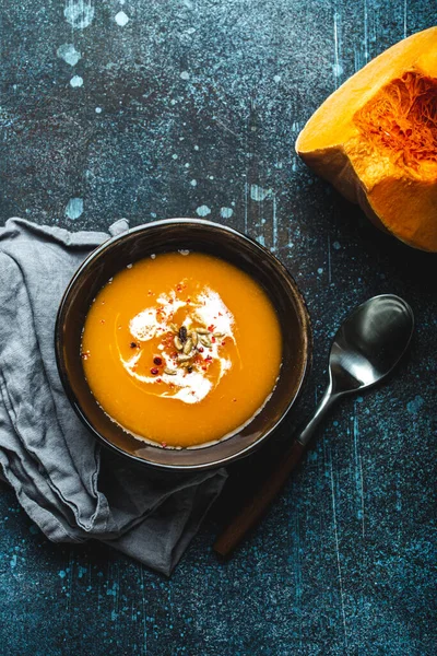 カボチャのクリーム スープ トップ ビュー — ストック写真