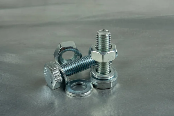 Bağlantıları Birleştirmek Için Fasteners Fındık Cıvatalar Metal Bir Boşluğun Arka — Stok fotoğraf