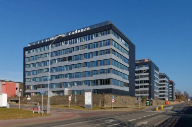 Katowice, Kasım 2021. ECO Şehri ofis kompleksi genişlemeye devam ediyor.