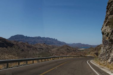 2017 'de Baja California Sur, Meksika' ya yolculuk.