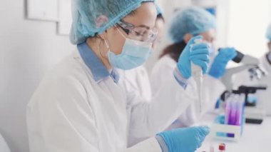 Kan testi laboratuarı analiz makinesi.