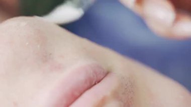 mikroakım terapi kozmetoloji ofisi gençleştirme