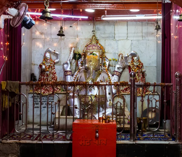 Interior Templo Com Estátuas Índia — Fotografia de Stock