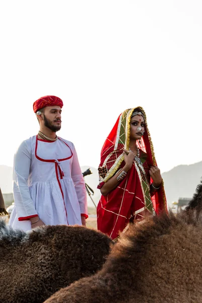 Pushkar Rajastán India Oct 2019 Sesión Retratos Familia Rajastani Vestido — Foto de Stock