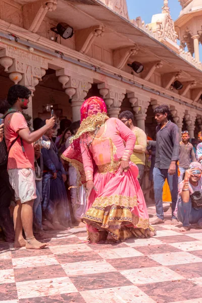 Barsana Uttar Pradesh Índia Março 2022 Pessoas Não Identificadas Desfrutando — Fotografia de Stock