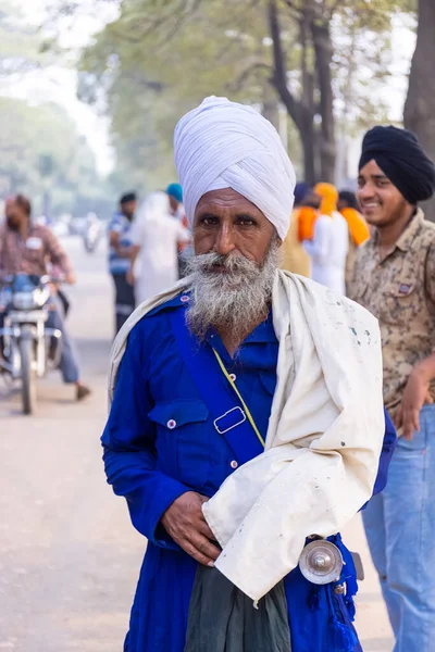 Anandpur Sahib Pendżab Indie Marzec 2022 Portret Sikh Człowieka Nihang — Zdjęcie stockowe