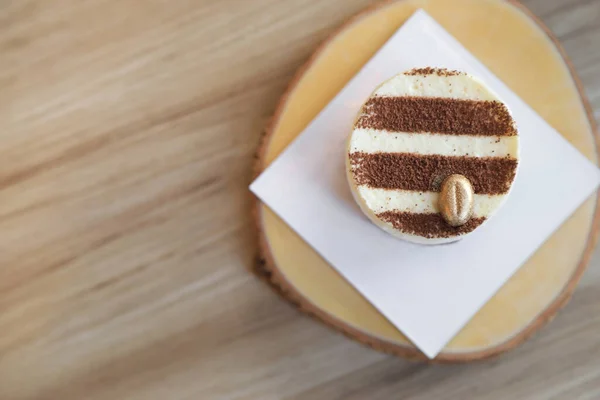 Tiramisu Cake Recipe Golden Coffee Bean Decorated Top Wooden Plate — Stock Photo, Image