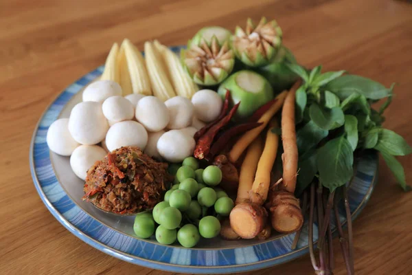 Ingredientes Crudos Con Muchos Tipos Hierbas Para Curry Vegetariano Caliente — Foto de Stock