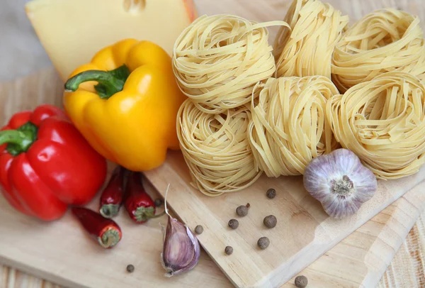 Cucinare la pasta — Foto Stock