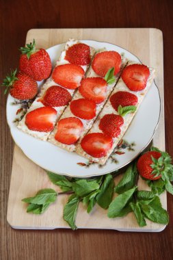 mascarpone ile taze meyve