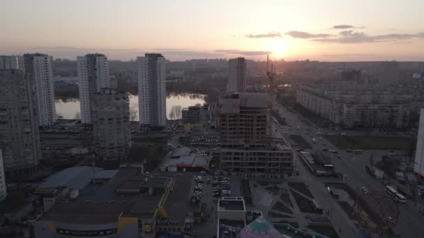Kiev, Ucrania 10.31.2021: Vista aérea desde un dron a Obolon — Vídeos de Stock