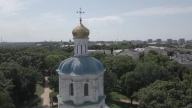 İHA 'dan Ukrayna' daki Chernihiv şehrine hava görüntüsü